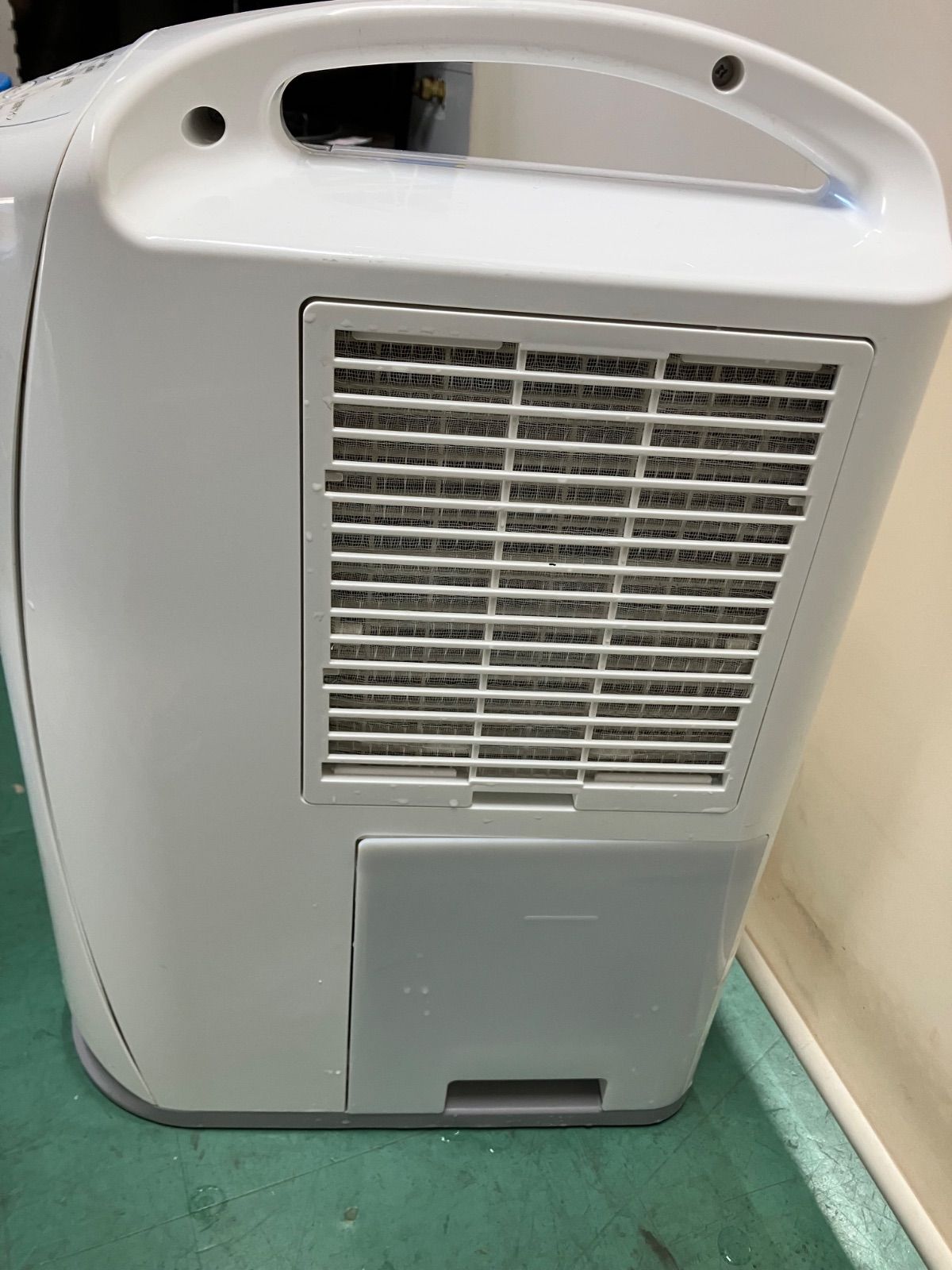 コロナ 除湿機 CD-S6323 2023年製 2023年製】CORONA コロナ 衣類乾燥除湿機 CD-S6323 動作確認済 タンク