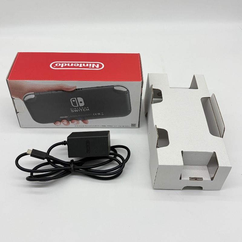 動作品/初期化済み】Nintendo Switch Light HDH-001 グレー