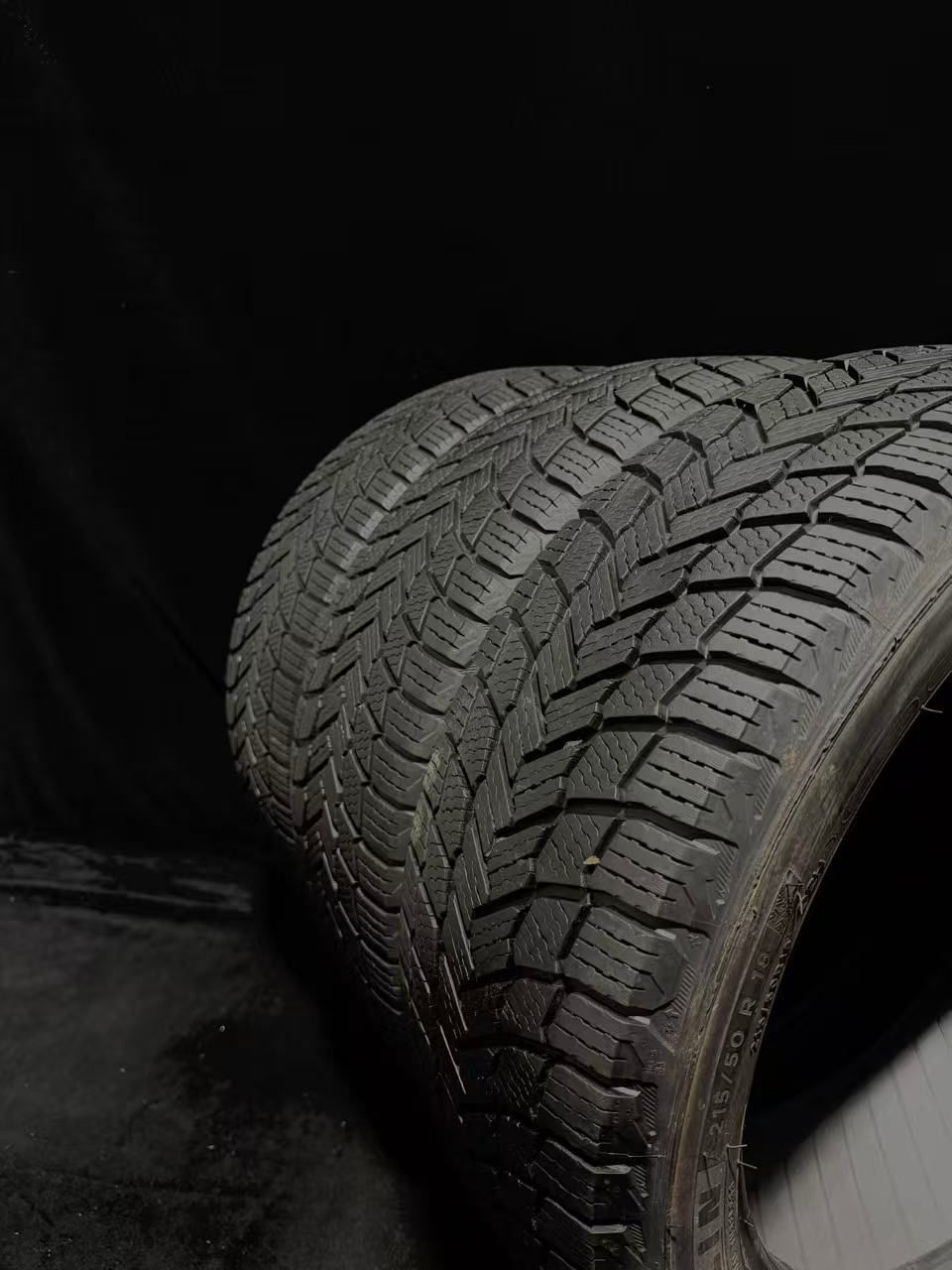 22年製 中古タイヤ3本セット MICHELIN 215/50R18 92H 8分山