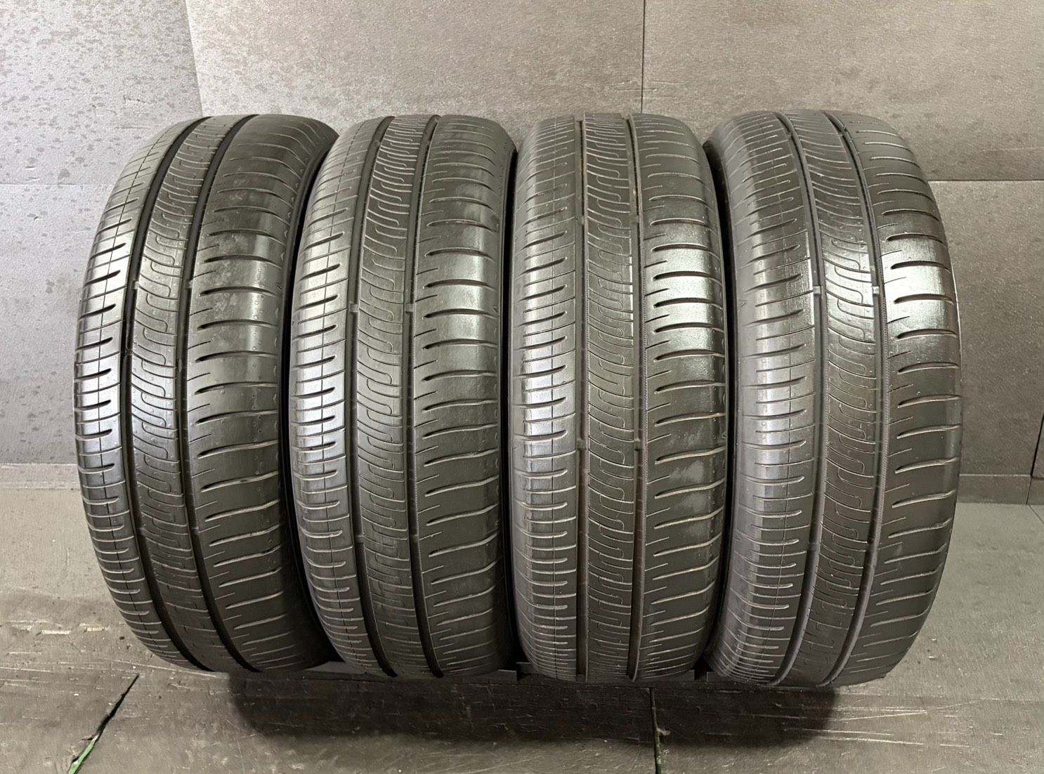 2025年製 約9.9分山 ダンロップ DUNLOP エナセーブ ENASAVE RV505 195