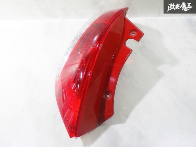 レンズ綺麗・装着OK】SUZUKI スズキ純正 ZC72S ZD72S スイフト テール