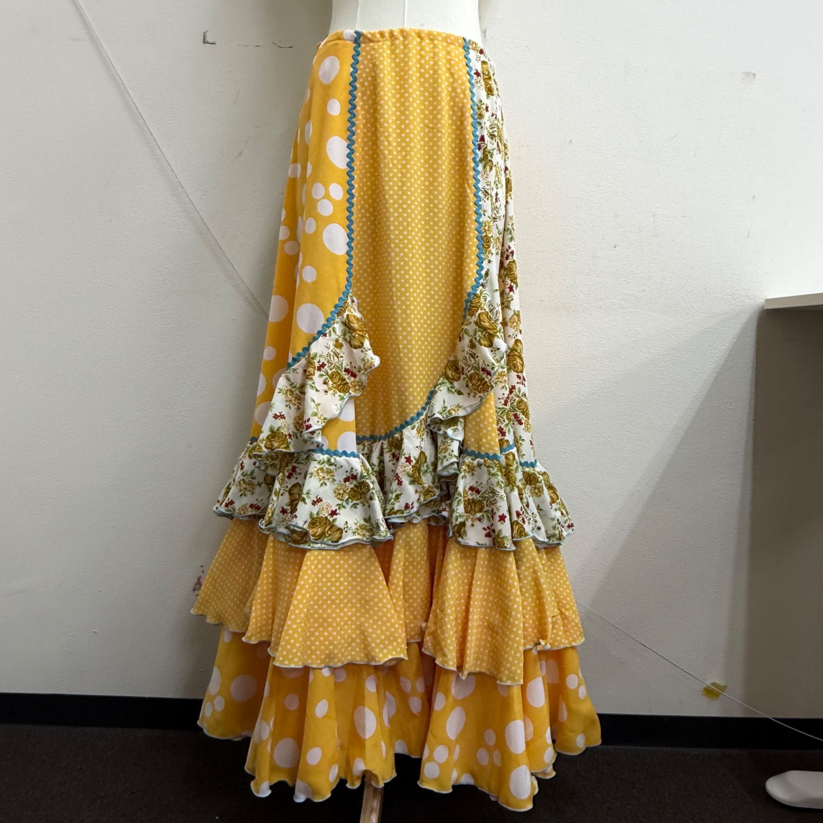 Atelier Ikeda】フラメンコ衣装 スカート ファルダ 黄色 イエロー 水色