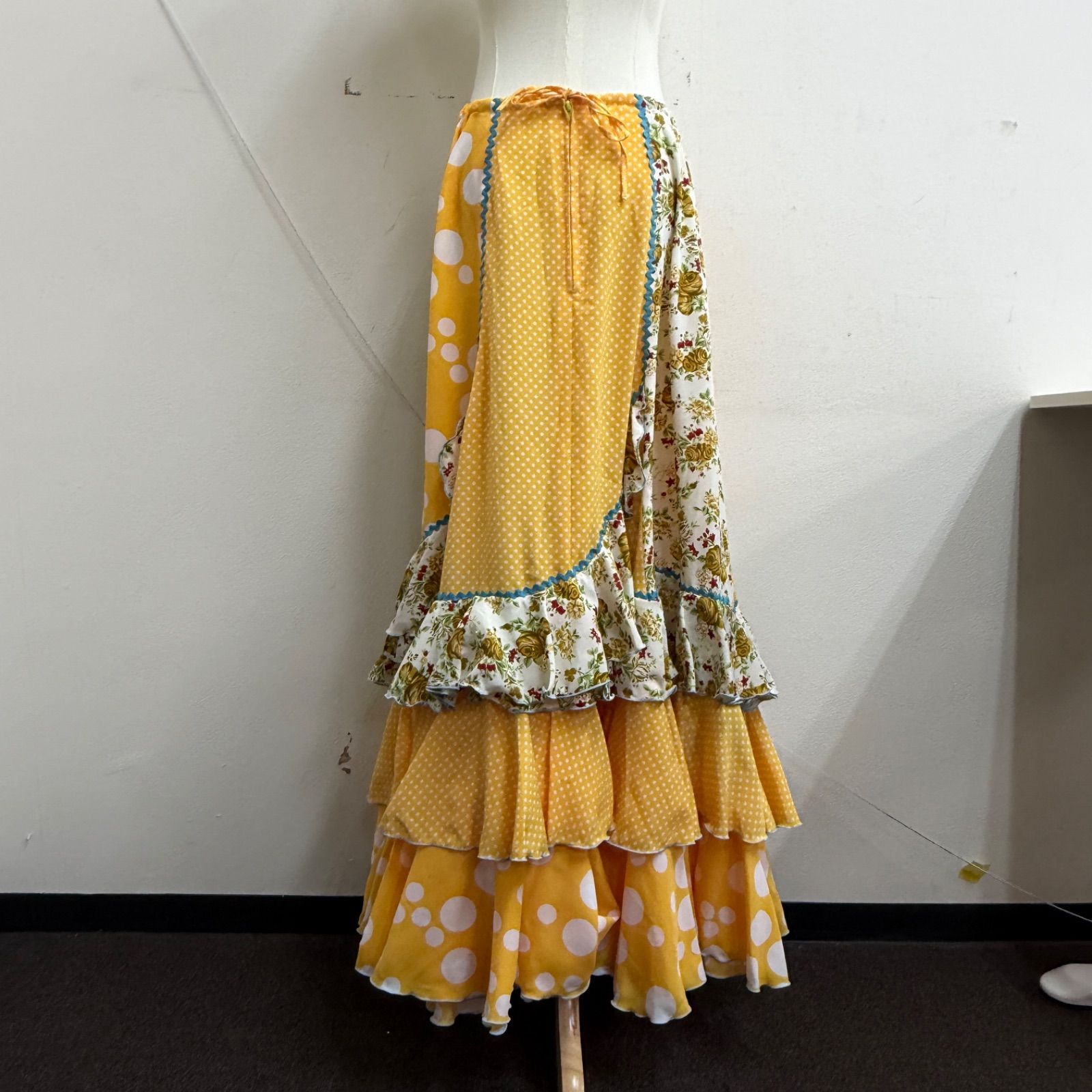 Atelier Ikeda】フラメンコ衣装 スカート ファルダ 黄色 イエロー 水色