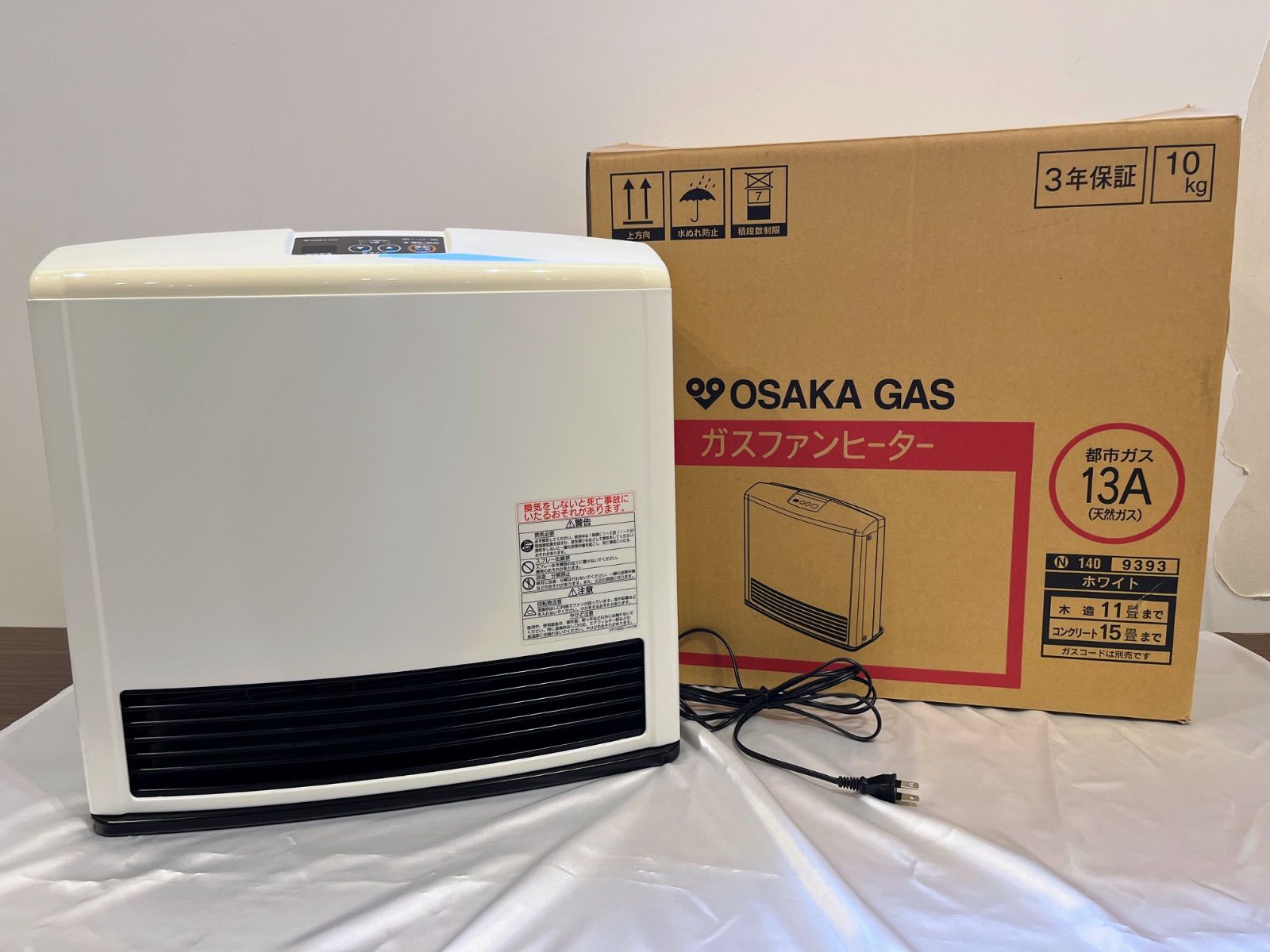 【ガスコード付】リンナイ 都市ガスファンヒーター RC-L4002E-1 美品・動作確認済・箱付】大阪ガス ガスファンヒーター 140-9393 (RC