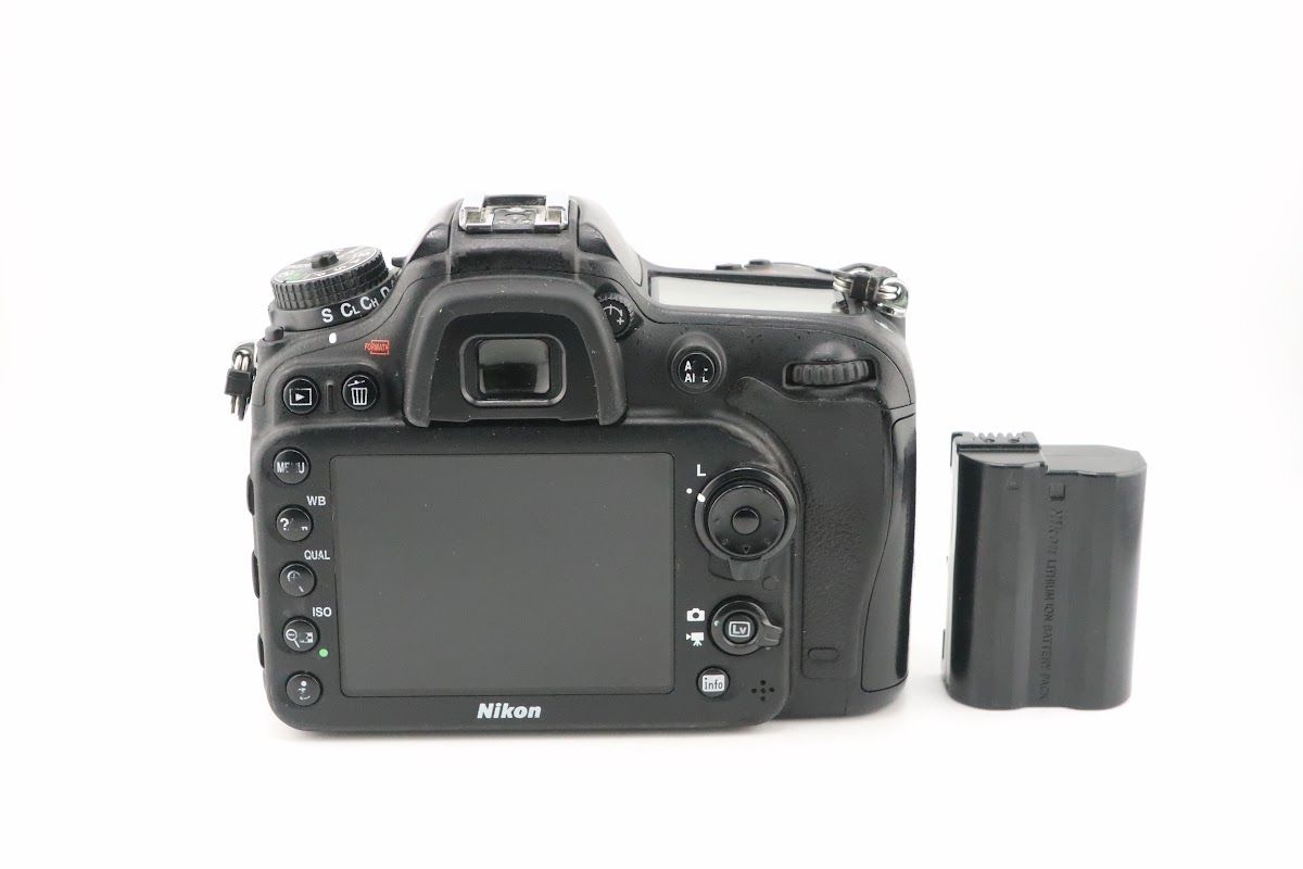 ☆ショット数：67,550回☆ニコン NIKON D7200 ボディ☆ I1024＃5912