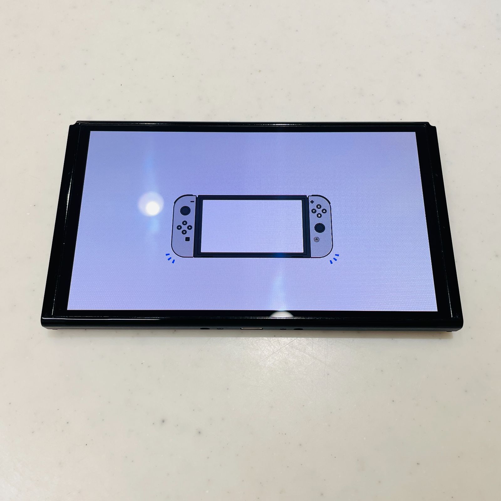 ドックに汚れあり】Nintendo Switch 有機ELモデル ホワイト Joy-Con欠
