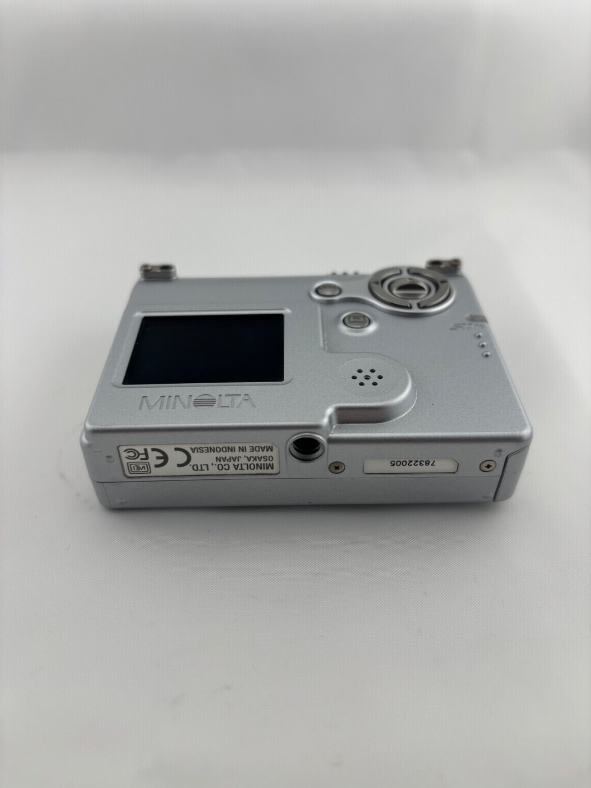 2690【美品、動作確認済み】 MINOLTA DiMAGE X20 シルバー コニカ