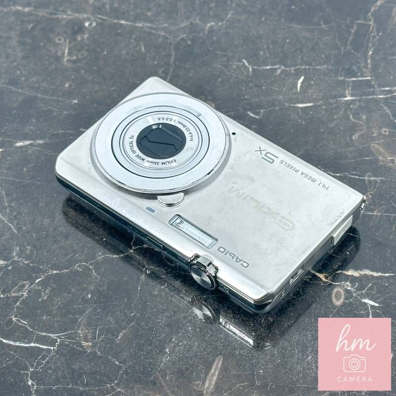 CASIO EXILIM ZOOM EX-Z680 シルバー 1410万画素 光学5倍ズーム 広角