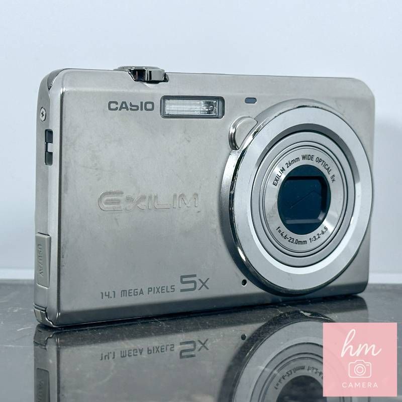 CASIO EXILIM ZOOM EX-Z680 シルバー 1410万画素 光学5倍ズーム 広角