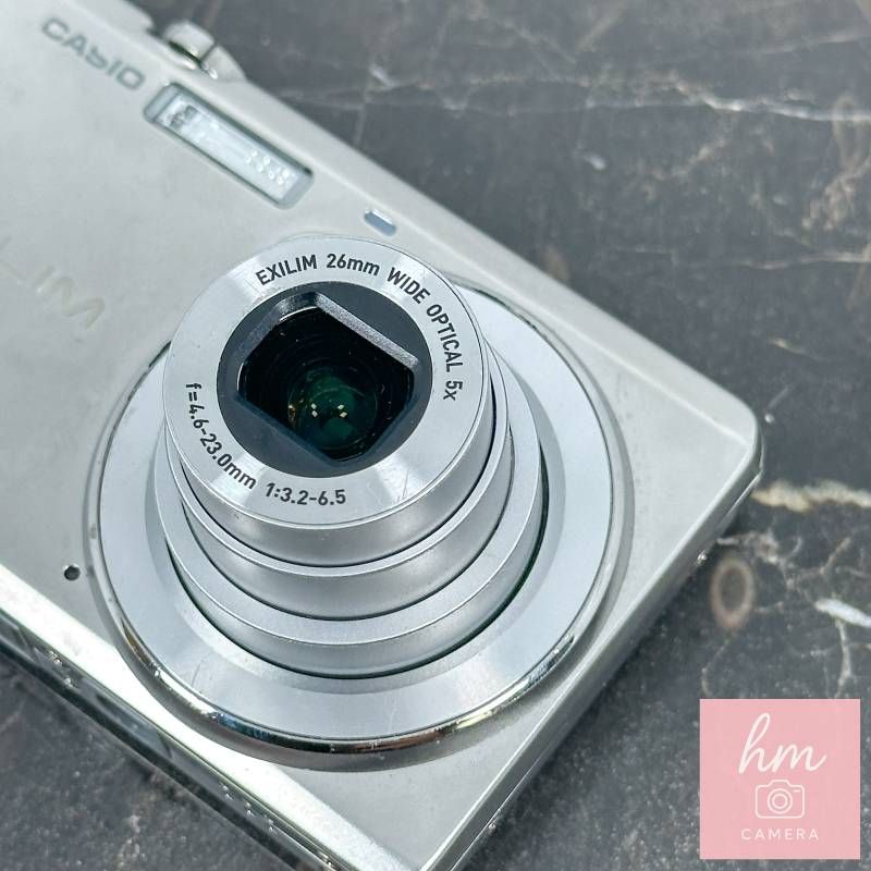 CASIO EXILIM ZOOM EX-Z680 シルバー 1410万画素 光学5倍ズーム 広角