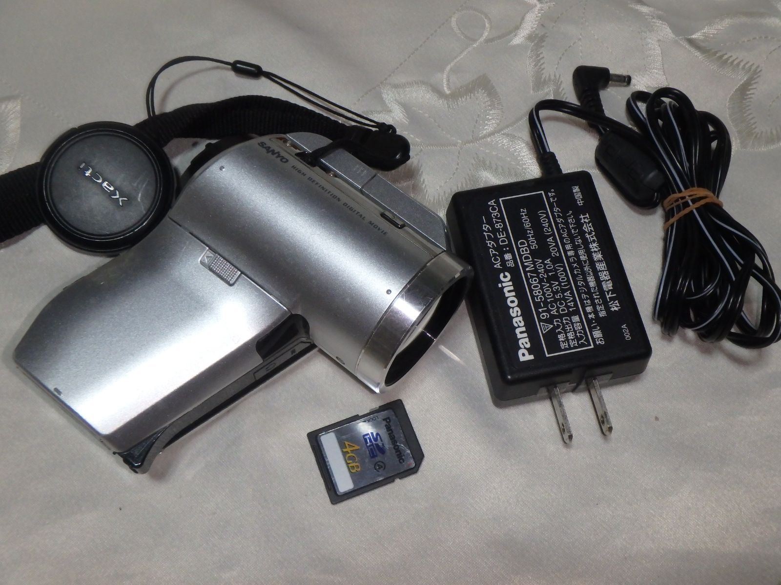 SANYO デジタルビデオカメラ　dmx hd1000 SANYO ビデオカメラ DMX-HD1000 少し難 - メルカリ
