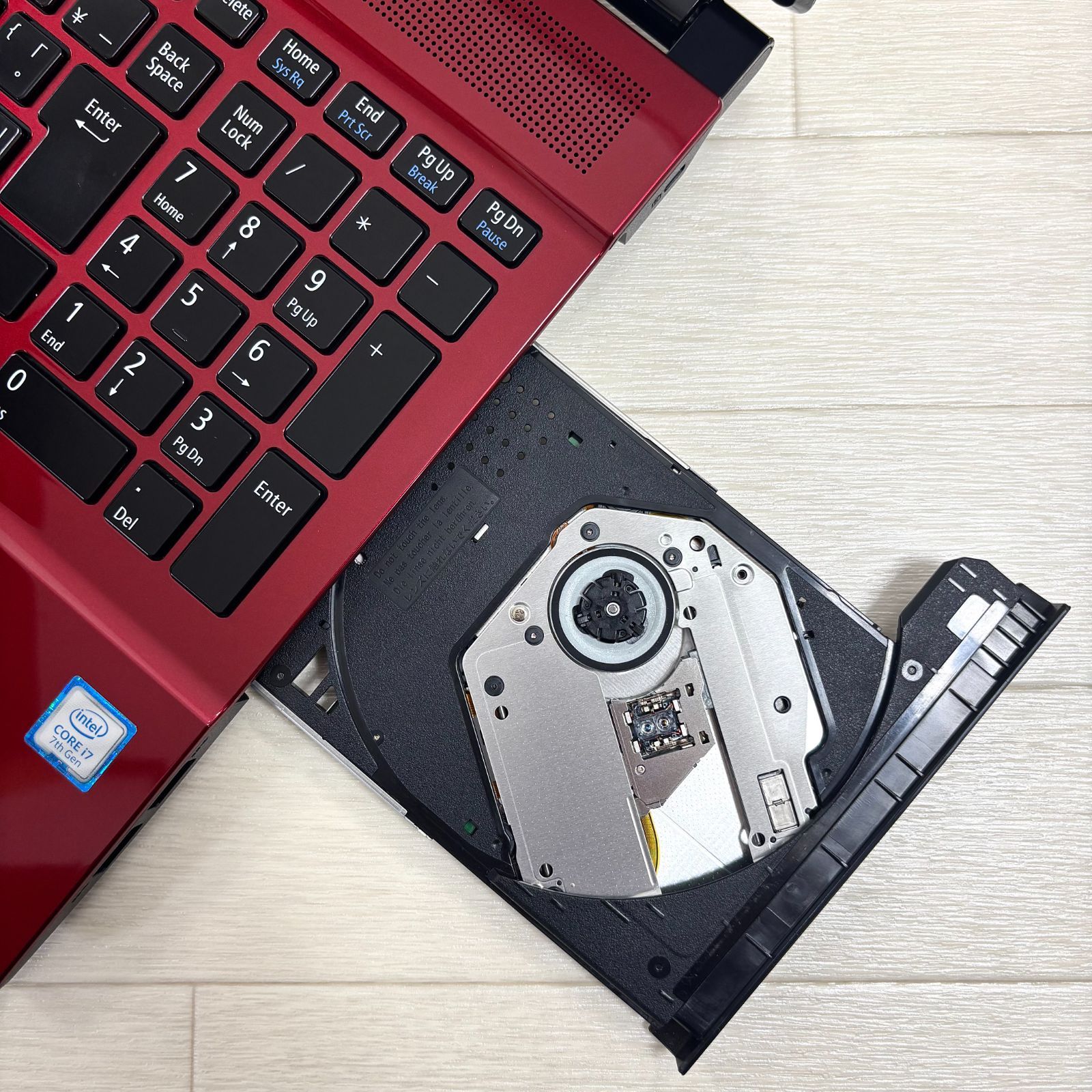 ■Windows11■Corei7-7500U■SSD■NECノートPC■404 NEC LAVIE 第7世代 corei7-7500U SSD512GB メモリ16GB オフィス2024