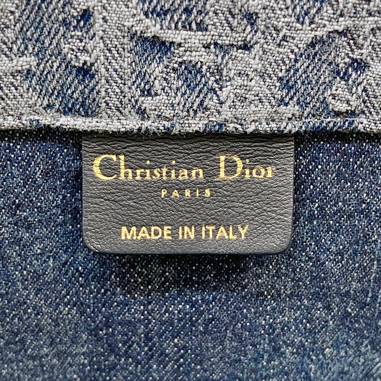 Christian Dior クリスチャンディオール ブックトート デニムブルー MEDIUM ミディアム M1296ZEGC_49E トートバッグ オブリーク エンブロイダリー ジャガード キャンバス ブルー レディース