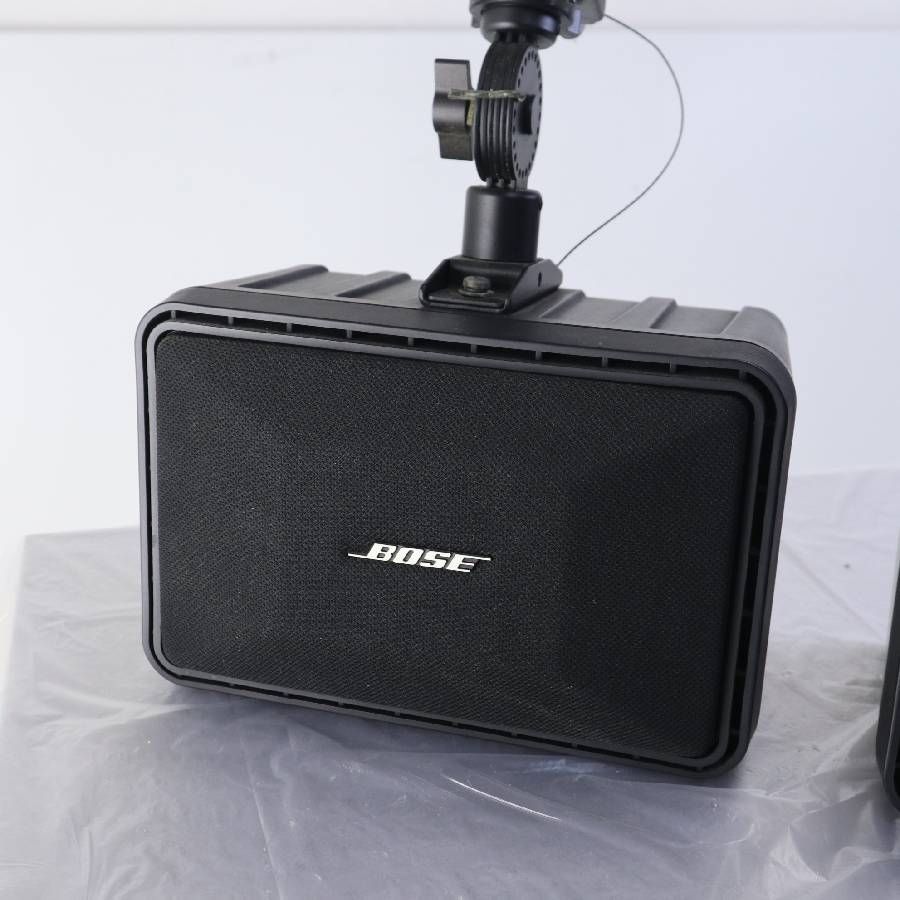 BOSE 101MM ペア シリアル連番 天吊り金具 1980年代の発売以来、店舗の