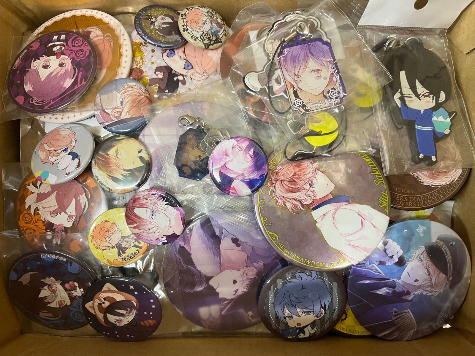 Diabolik Lovers グッズ 40個以上 大量まとめ売り - メルカリ