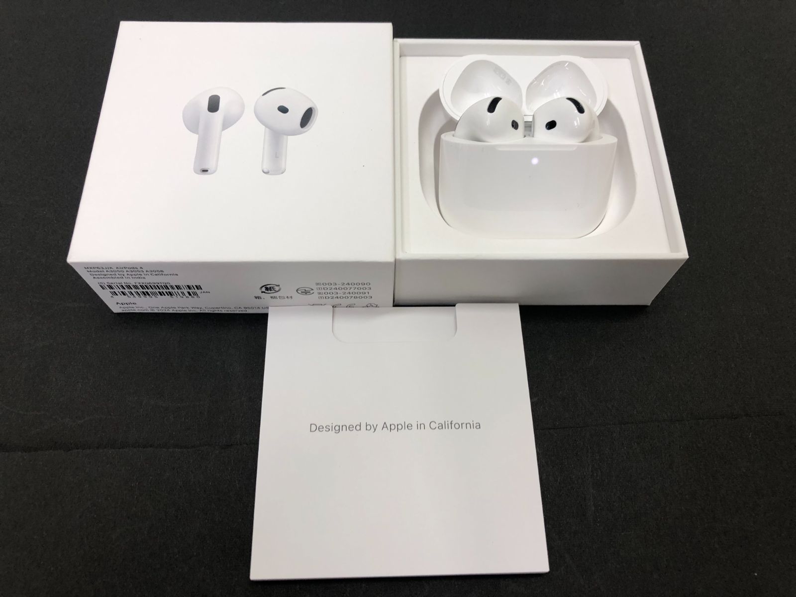 A）AirPods（第4世代）アクティブノイズキャンセリング非搭載 MXP63J/A