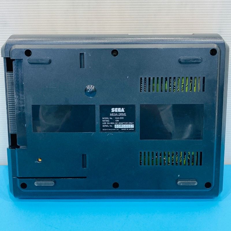 本体美品】【箱/印刷物/コントローラ付き】SEGA セガ メガドライブ
