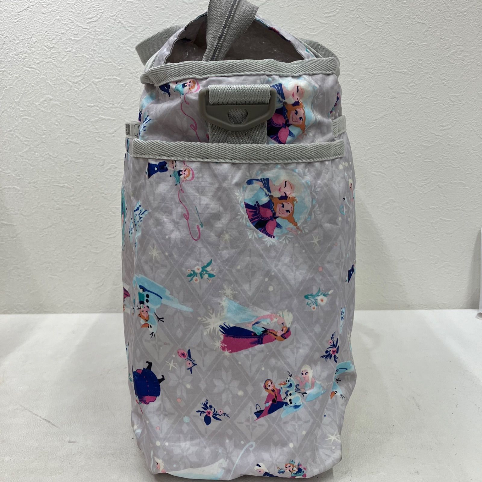 LeSportsac Disney アナ雪 ベビーバッグ A107 LeSportsac レスポートサック アナと雪の女王 マザーズバッグ