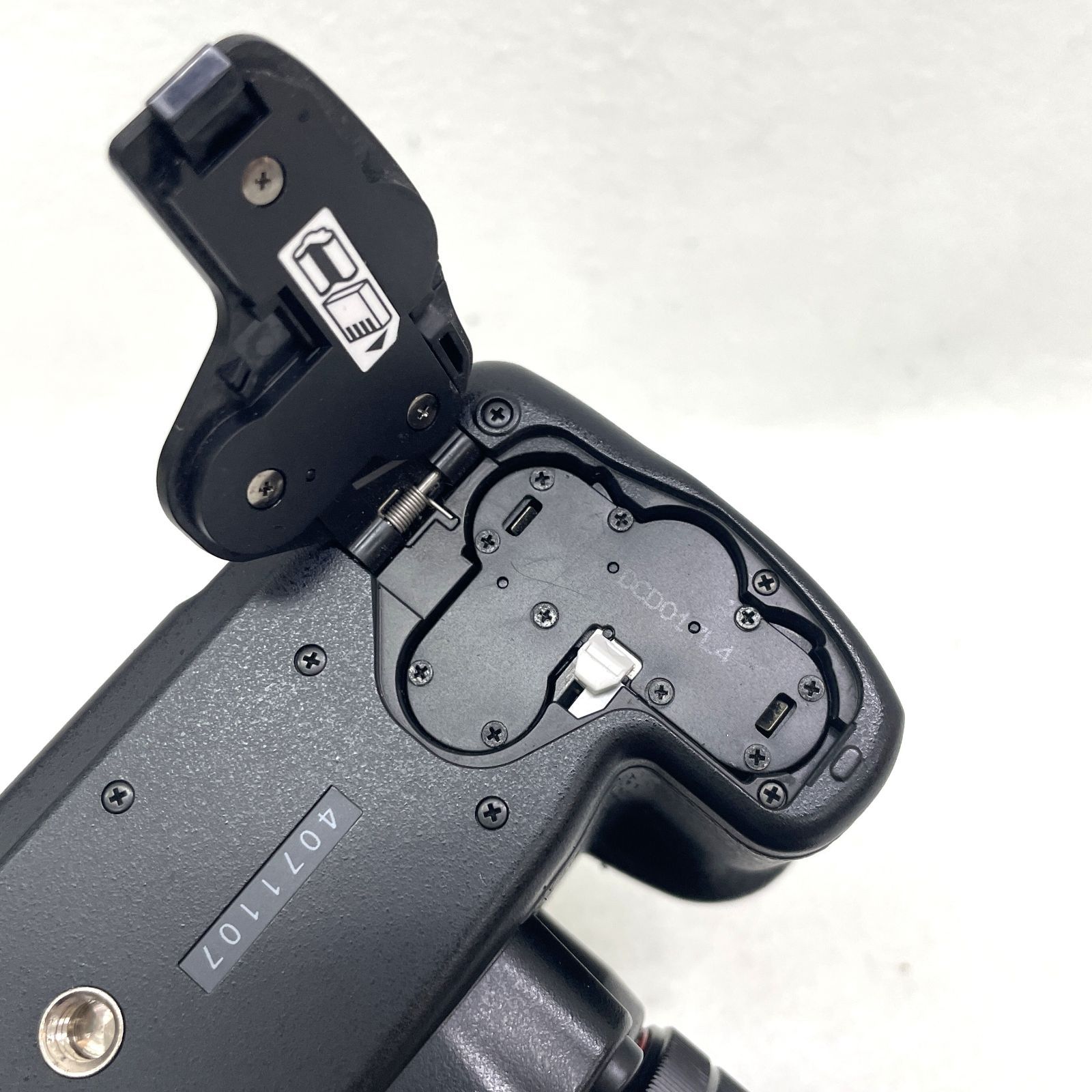 PENTAX/ペンタックス K-r SR デジタル一眼レフカメラ 単三電池使用