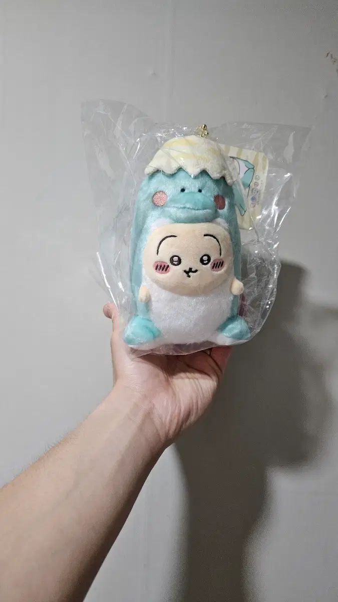 ちいかわ ポケット正規品 恐竜うさぎマスコット 出品