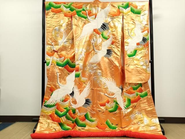平和屋本店●色打掛　お引きずり　和装　婚礼　結婚式　花嫁　神社挙式　総刺繍　駒刺繍　飛鶴枝松文　金銀糸　逸品　CABL8090ze
