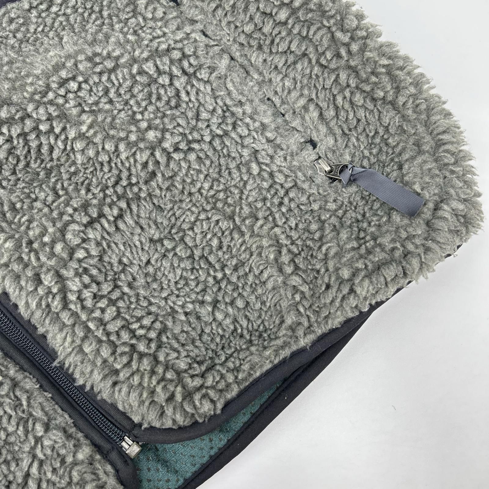 Patagonia　パタゴニア　02年製 23024 グレー USA製 クラシックレトロカーディガン　M