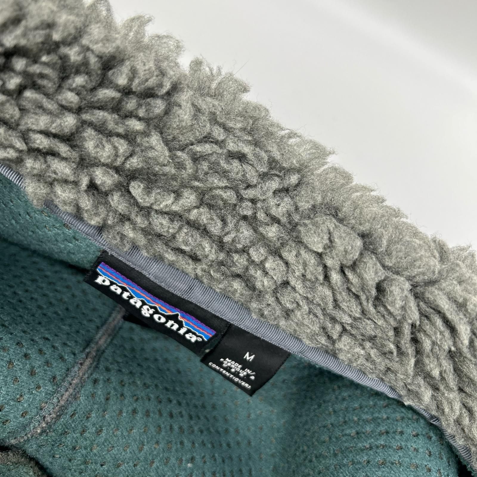 Patagonia　パタゴニア　02年製 23024 グレー USA製 クラシックレトロカーディガン　M