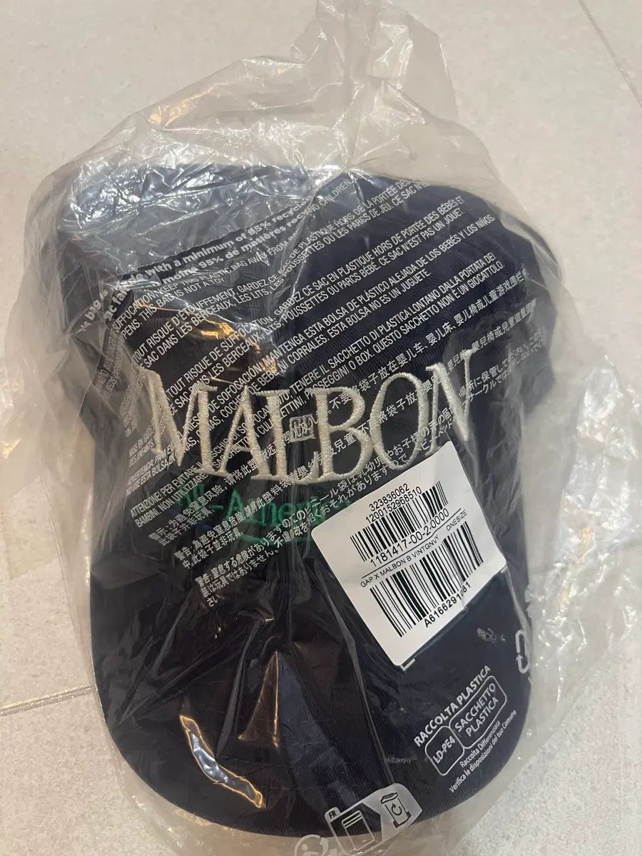 MALBON GOLF x GAP コラボ ベースボールキャップ 9,777円