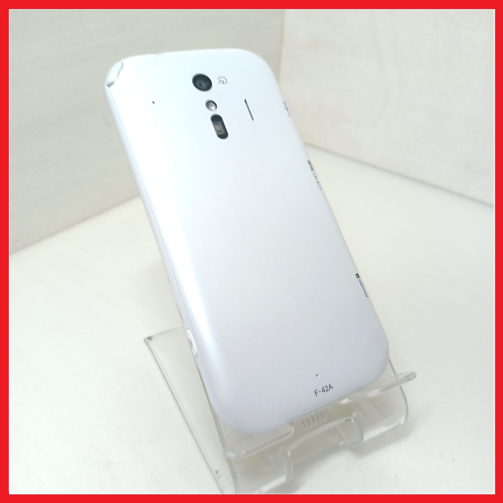 SIMフリー・4Gスマホ】docomo F-42A らくらくスマートフォン - メルカリ