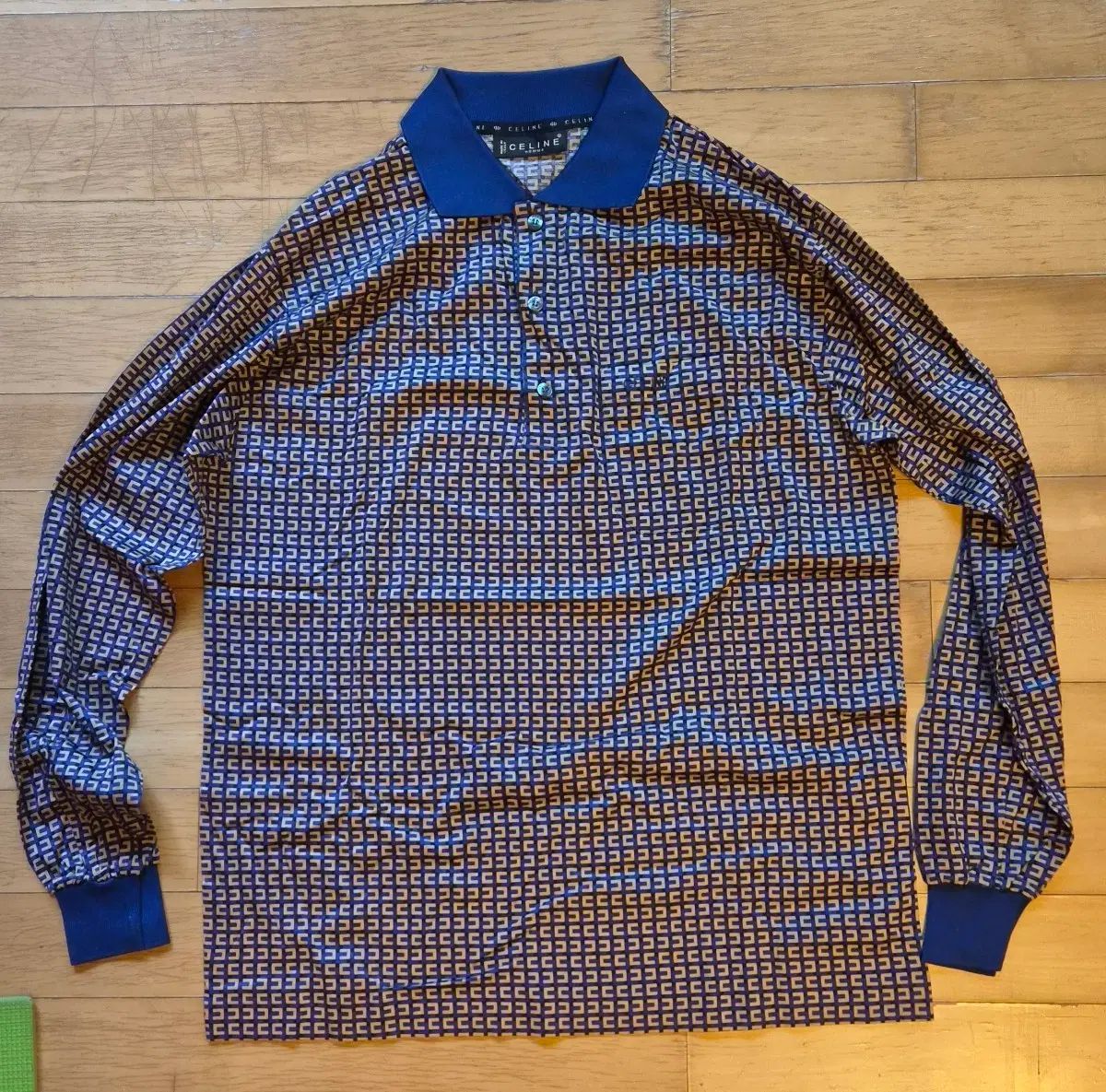 Celine（セリーヌ）長袖カラーTシャツ パータン メンズ