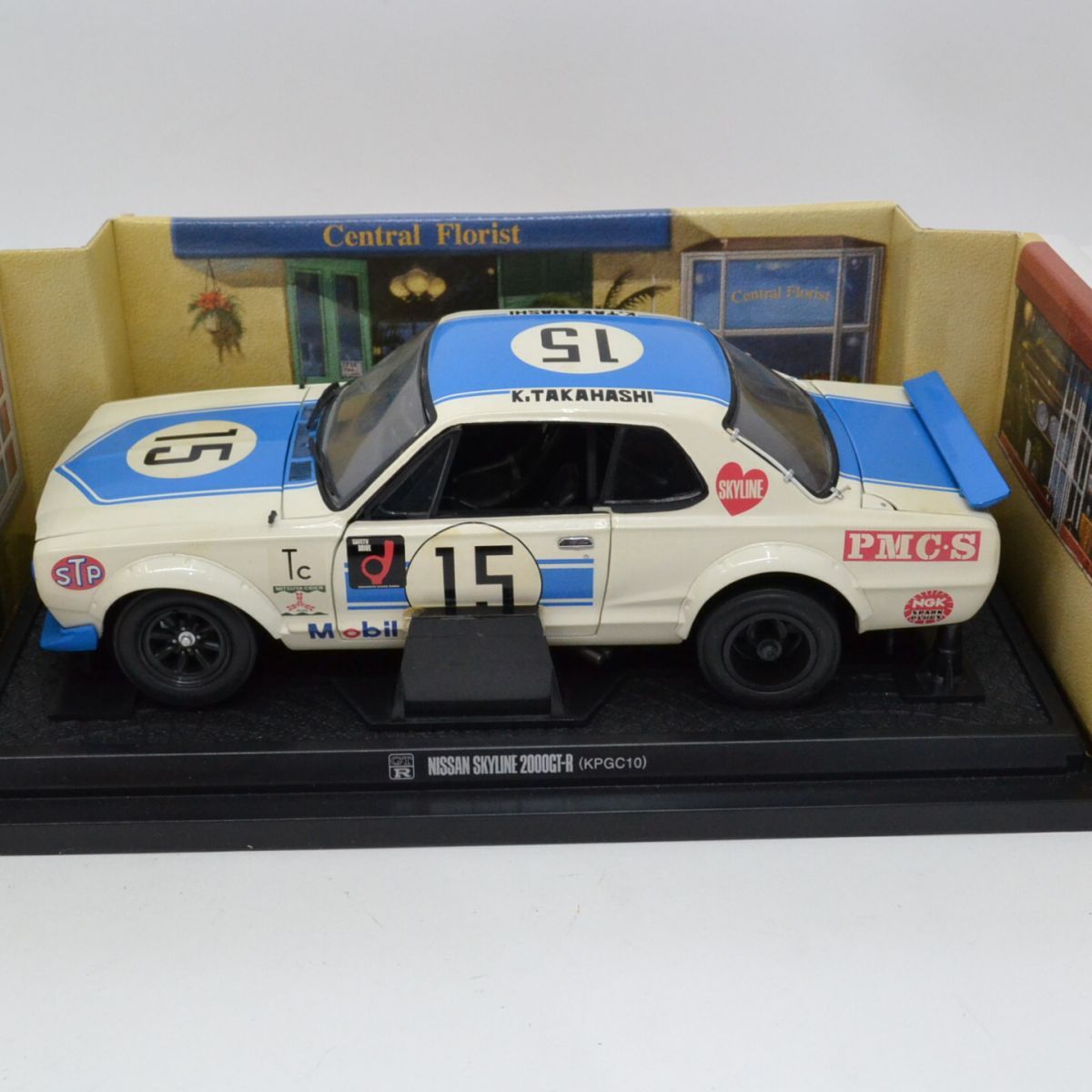 京商 ニッサン スカイライン 2000GT-R KPGC10 レーシング #15 1/18