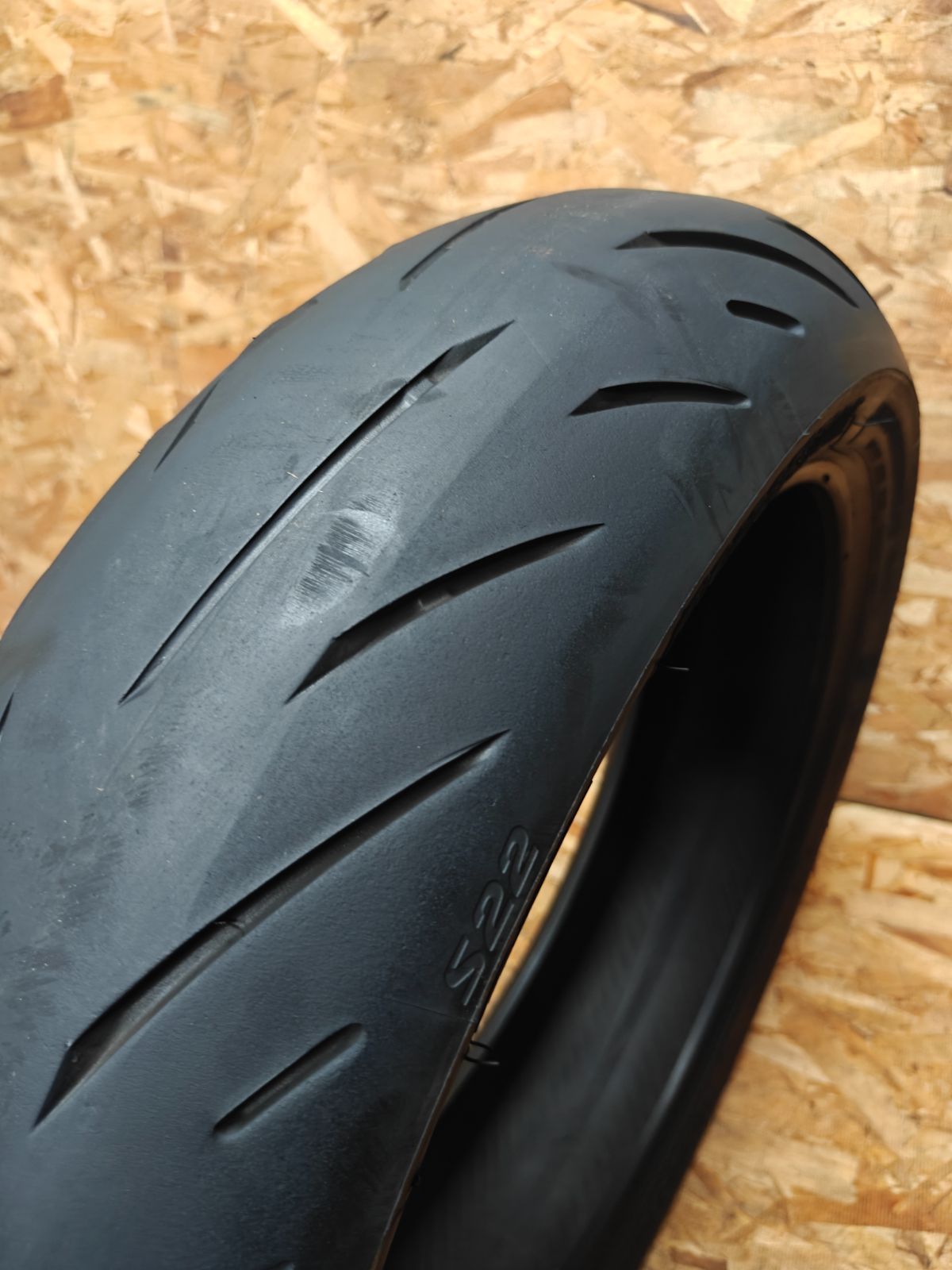 ブリヂストン S22 前後セット 120/70ZR17 160/60ZR17 689 - メルカリ