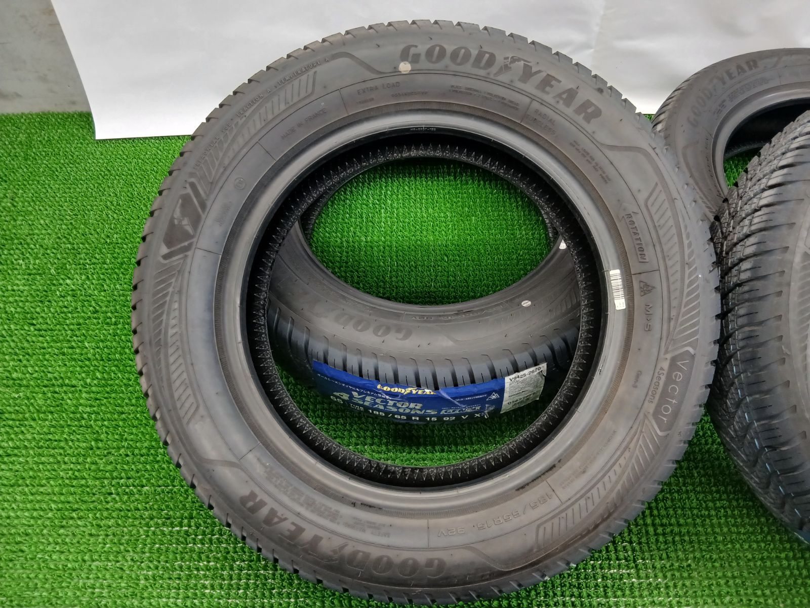 ☆ｺﾝﾊﾟｸﾄ車ﾀｲﾔ ｸﾞｯﾄﾞｲﾔｰ ﾍﾞｸﾀｰ4ｼｰｽﾞﾝ 185/65R15 2022年製 ｵｰﾙｼｰｽﾞﾝﾀｲﾔ