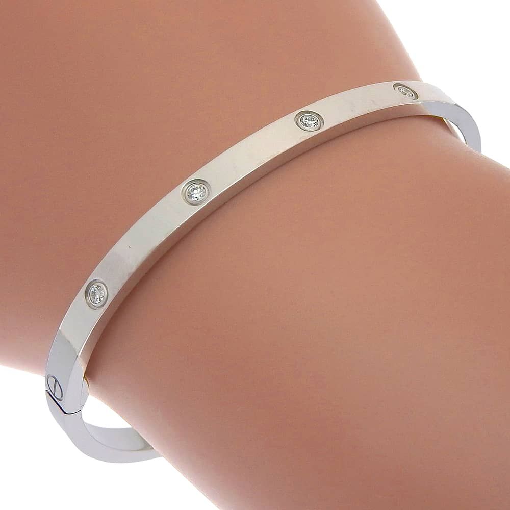 【本物保証】 箱・保付 新品同様 カルティエ CARTIER 約18.7g ラブブレスSM フルダイヤ ブレスレット K18WG メレダイヤモンド #16 512,400円