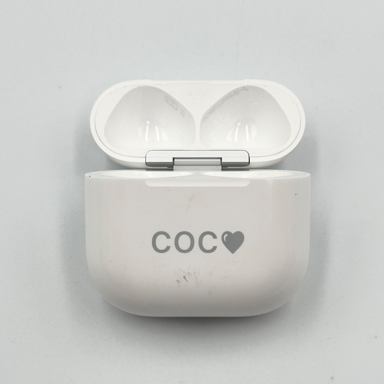 Apple AirPods 第4世代 充電ケースのみ A3058 正規品 ノイズキャンセル