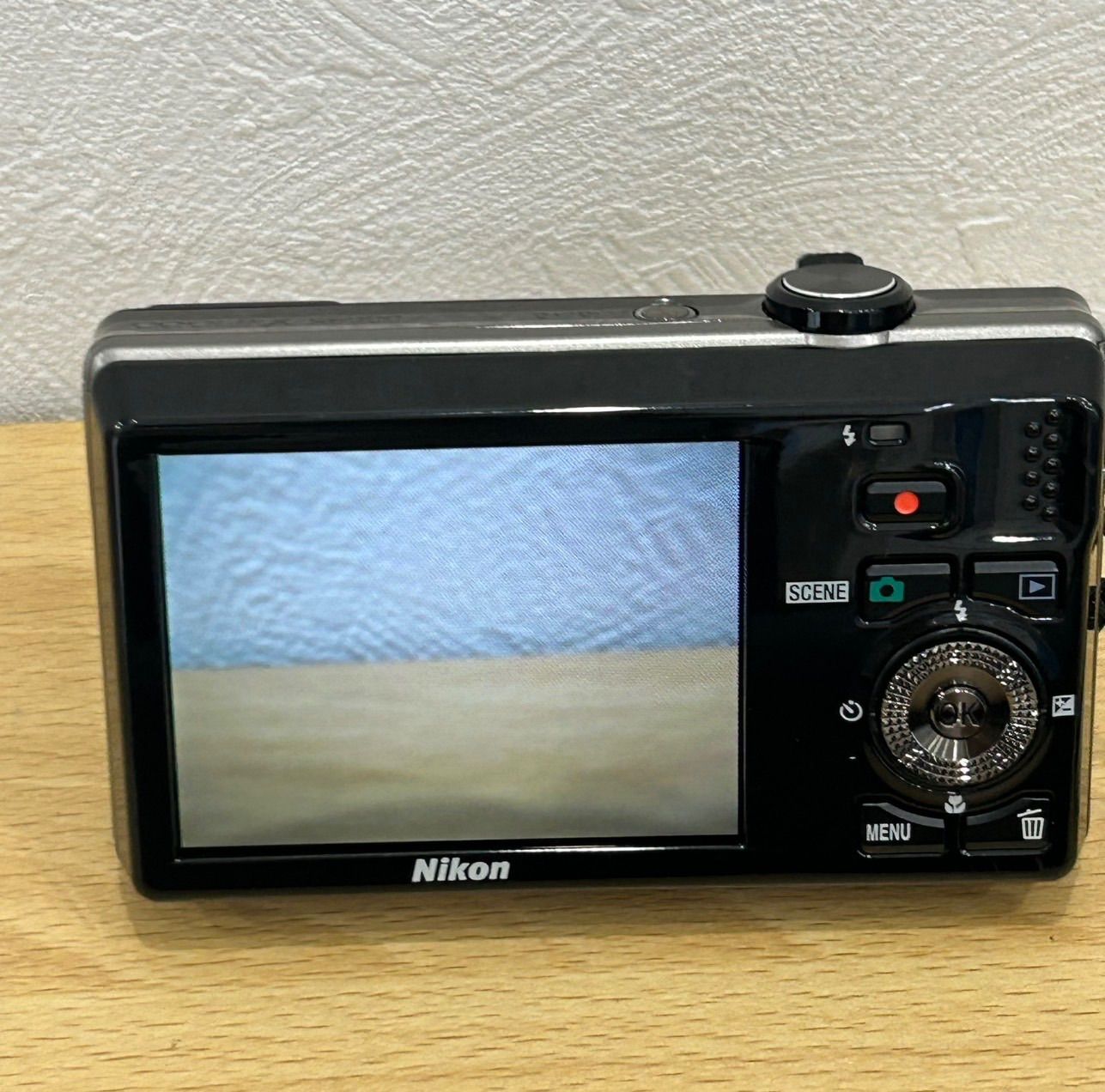 美品・動作確認済】Nikon COOLPIX S6000 ブラック デジカメ - メルカリ