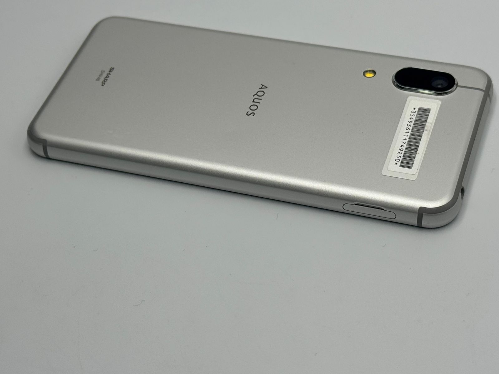 中古B】AQUOS sense3 basic SHV48 シルバー SIMフリー 白ロム - メルカリ