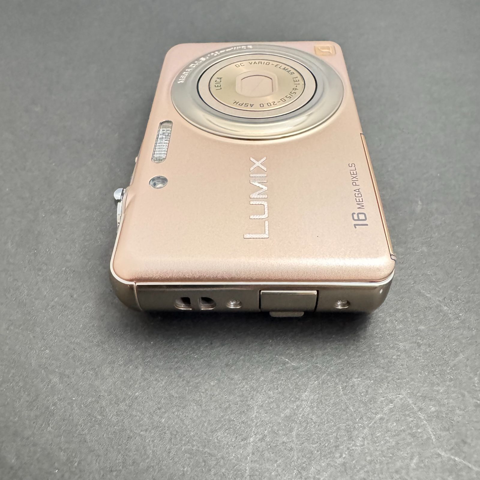 Panasonic LUMIX FH7 ゴールド パナソニック デジカメ【箱・付属品完備
