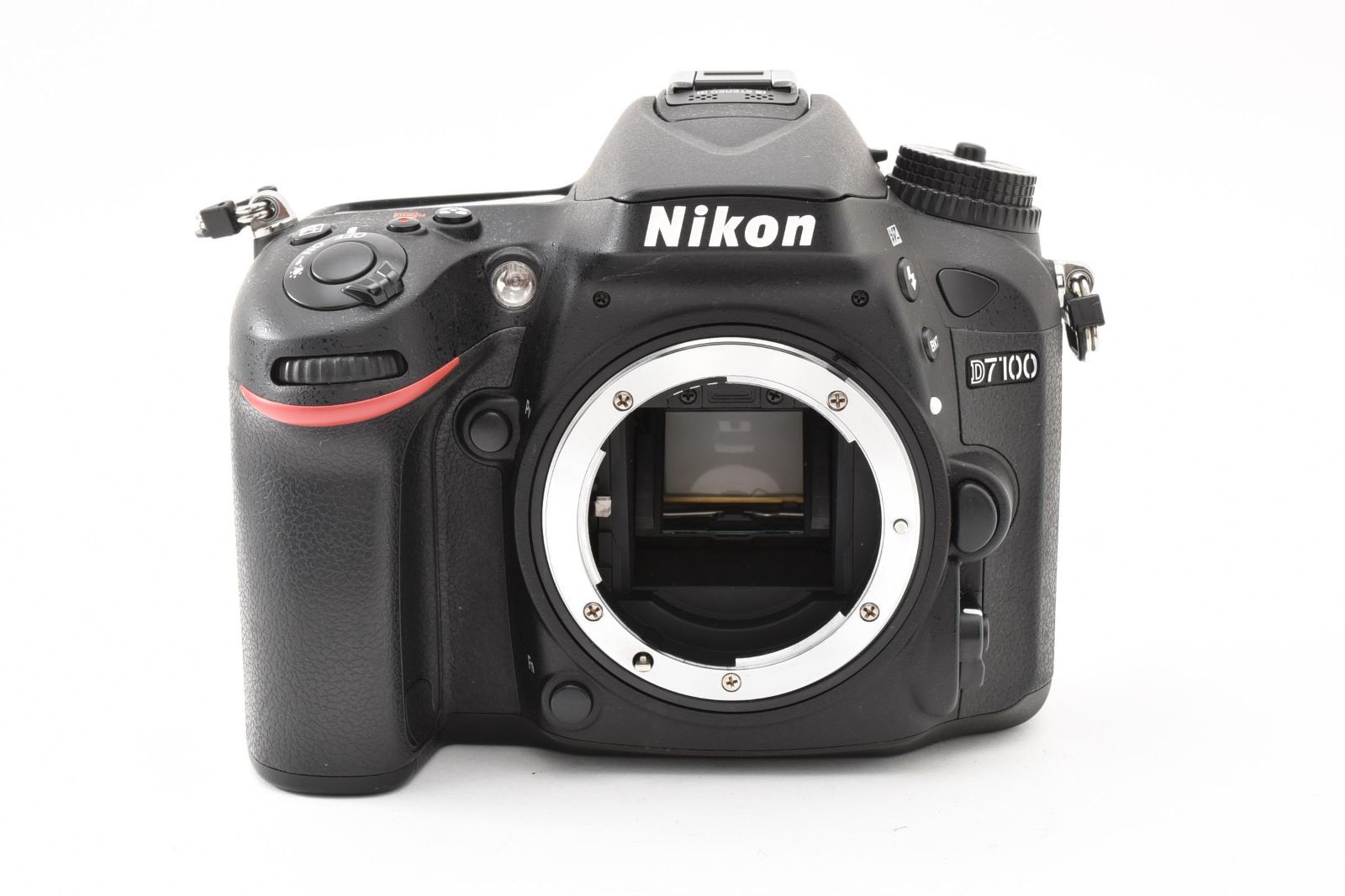 ☆極上品☆ 《ショット数 わずか1460回》 ニコン NIKON D7100 ボディ