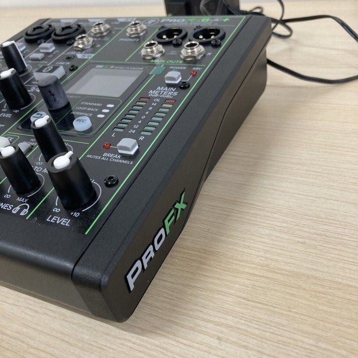 △01)【1点限り!】【通電のみ確認済み】MACKIE ProFX6v3+ ミキサー