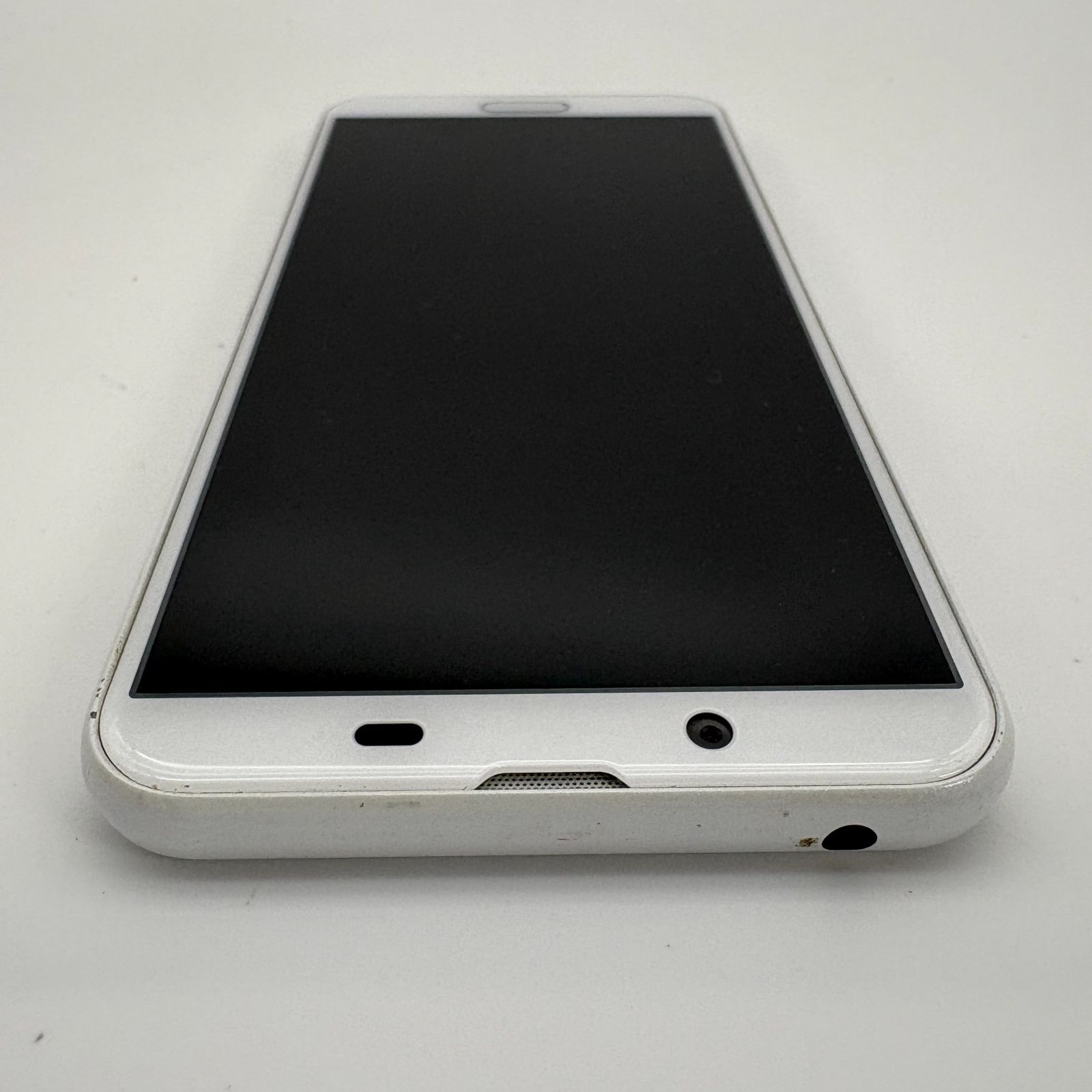 AQUOS sense2 SHV43 シルキーホワイト スマートフォン - メルカリ