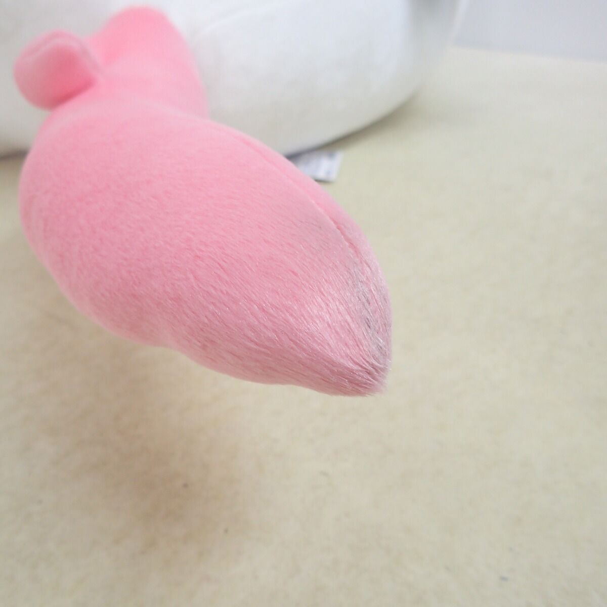 ポケモンセンター ぬいぐるみ 等身大ニンフィア 寝そべり 紙タグ付き