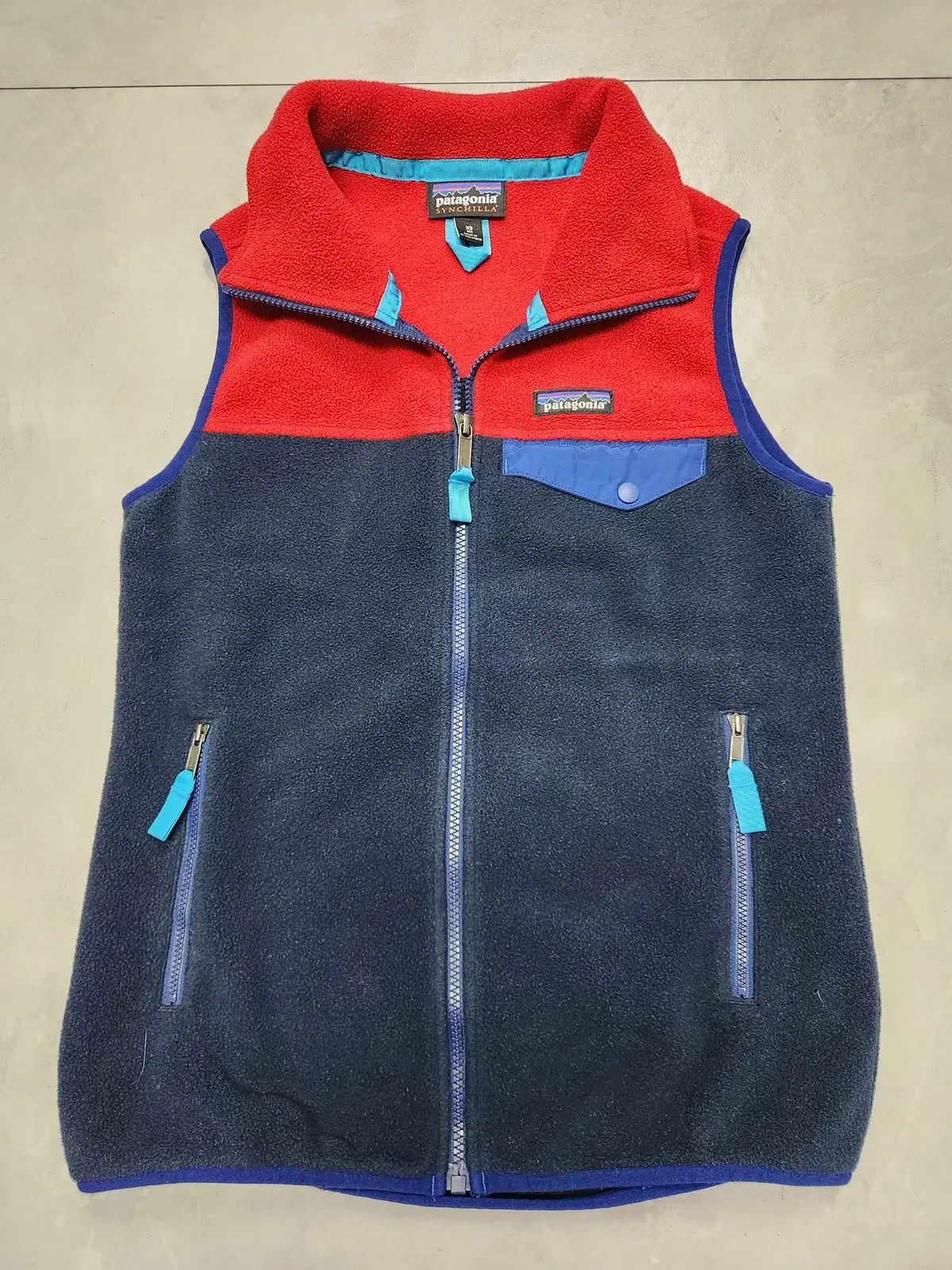 85 パタゴニア Patagonia ライトウェイト シンチラ スナップ-T ベスト