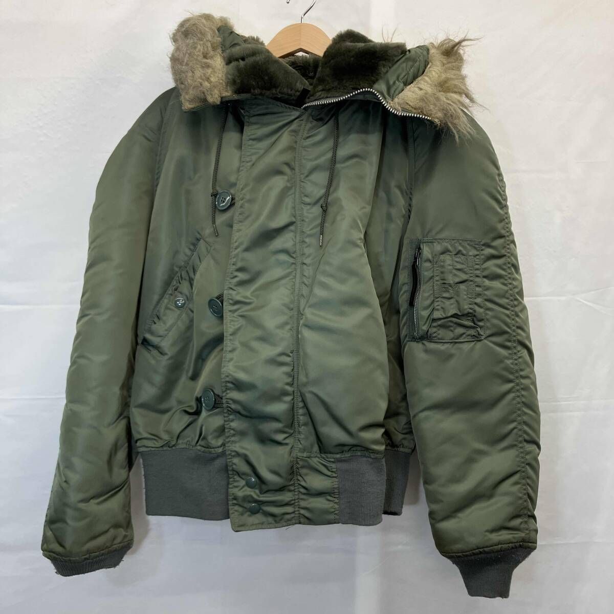 美品 USA 90s ALPHA N-2B M オリーブ グリーン 90s ALPHA / アルファ / USA製 / N-2B / フライトジャケット / サイズM