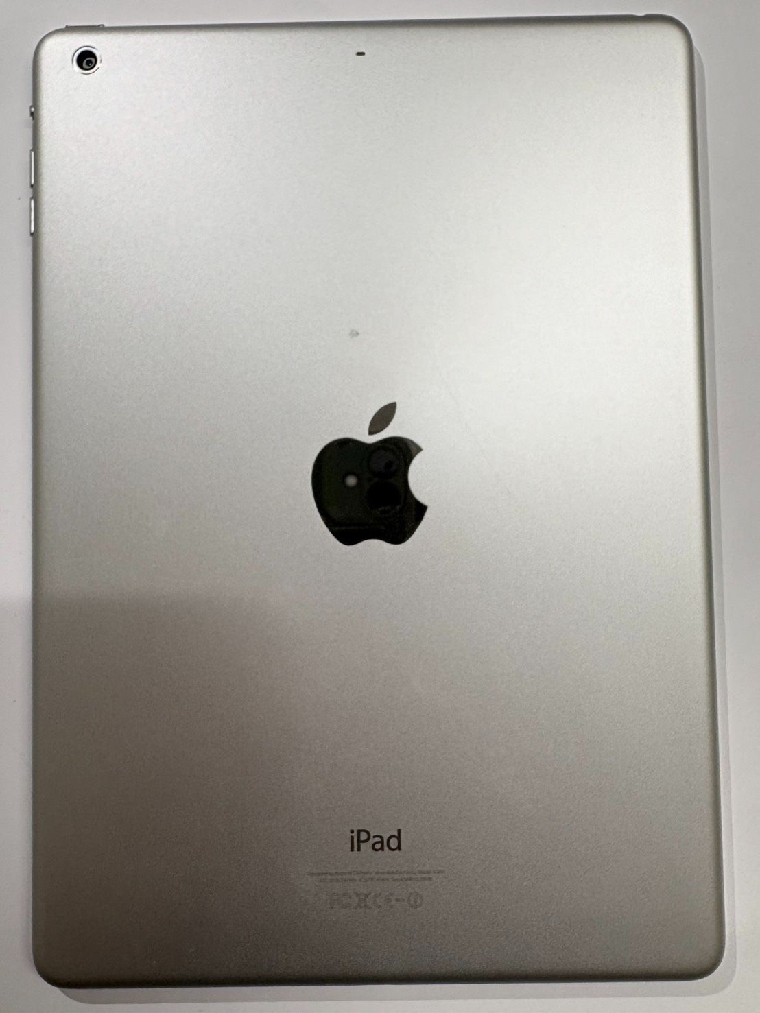 Apple iPad Air 第1世代 64GB 中古 - メルカリ
