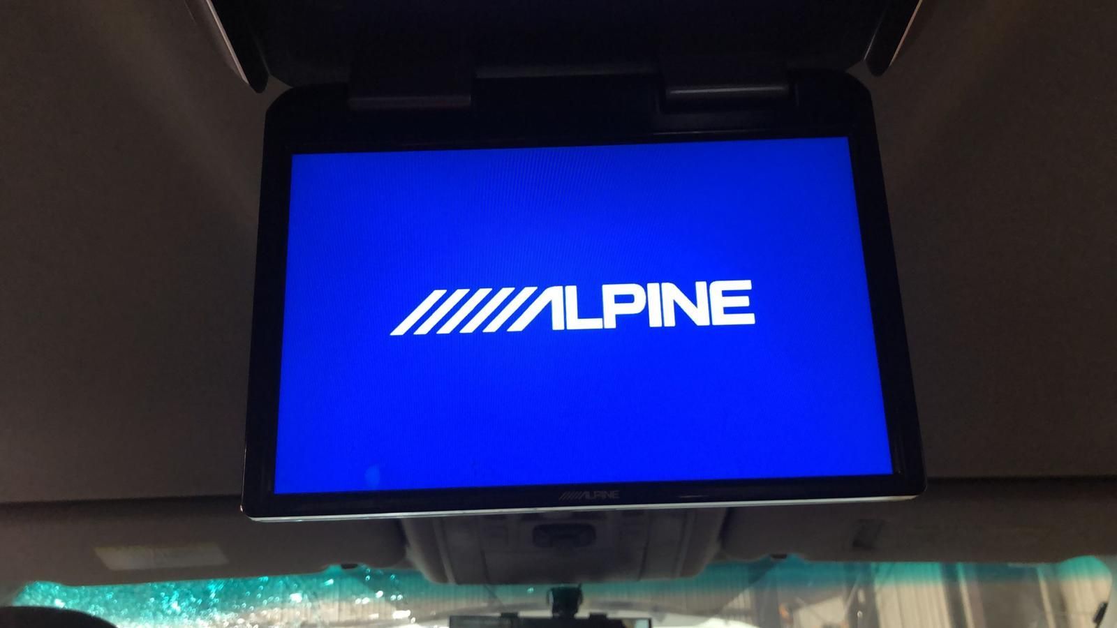 ALPINE TMX-R1050VS フリップダウンモニター 本体 フリップダウンモニター 10.1 INCH ALPINE TMX-R1050S 欠けあり 【C-2