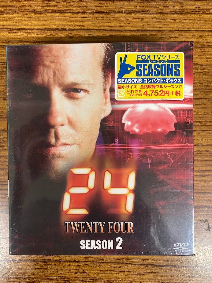 24 TWENTY FOUR SEASON 2 DVDコンパクトBOX(背表紙日焼けあり) - メルカリ