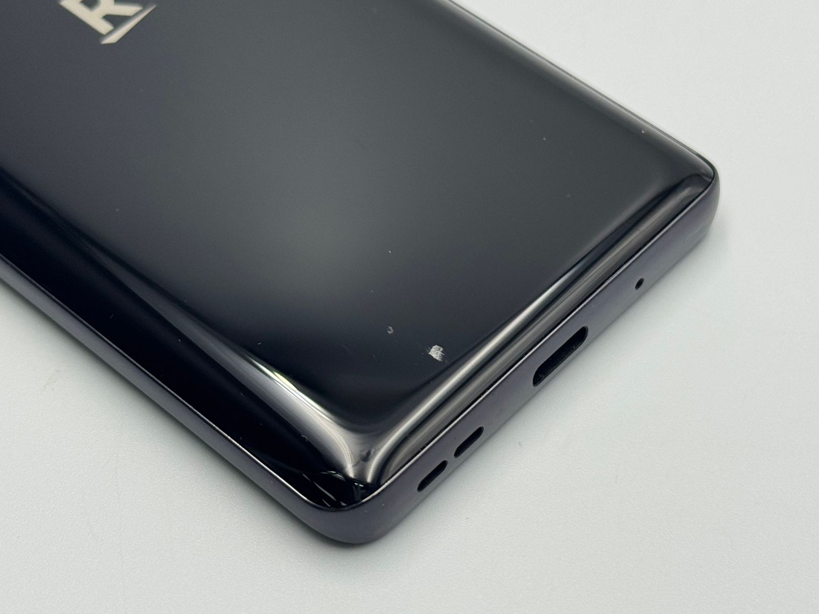 中古B】Rakuten Hand 5G P780 ブラック SIMフリー 白ロム - メルカリ