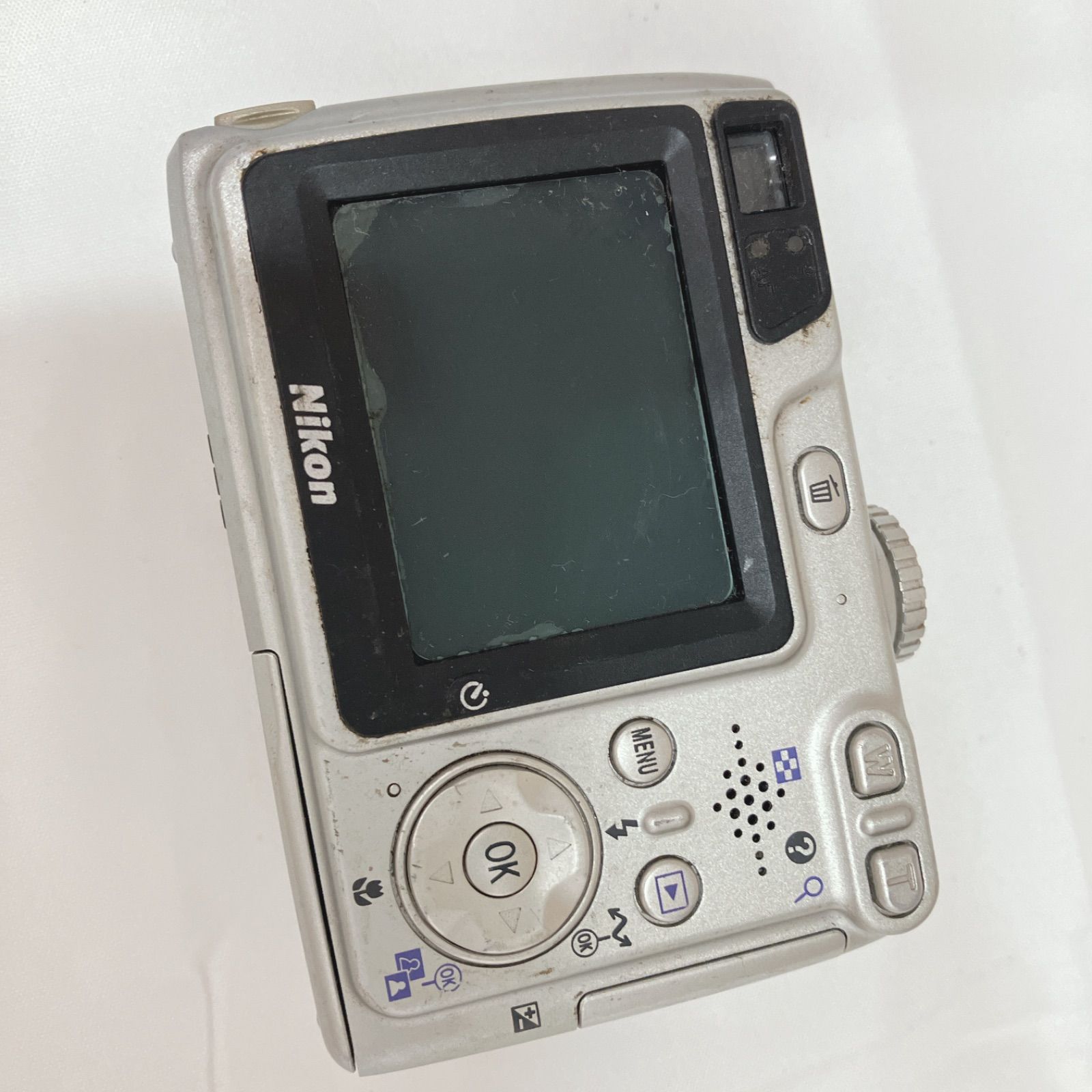 動作未確認】Nikon COOLPIX 7900 デジカメ シルバー - メルカリ