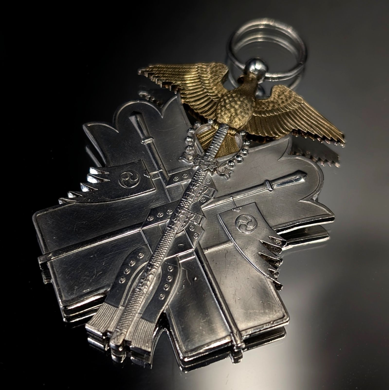 希少品 功七級金鵄勲章 勲章 ミリタリー ミリタリーグッズ 旧日本軍 美品 です □【美品】功七級金鵄勲章 旧日本軍 勲章 記章 当時物 アンティーク
